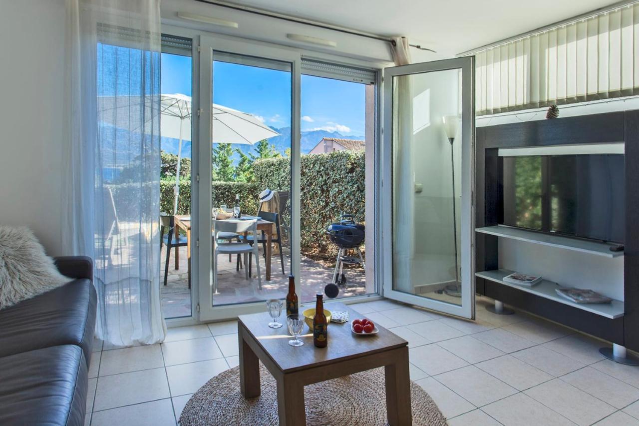 Mare Appart Avec Jardin Et Bbq Vue Mer Et Montagne Plage Et Port A 2 Pas Calvi  Exterior photo