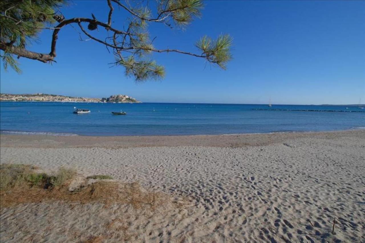 Mare Appart Avec Jardin Et Bbq Vue Mer Et Montagne Plage Et Port A 2 Pas Calvi  Exterior photo